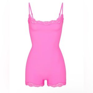 Skims fits everybody romper